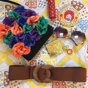 70s Brown Faux Leather Circle Elastic Belt